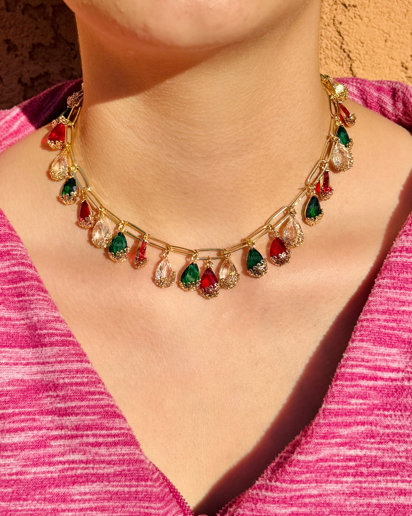 Elegancy Chained Crystal Teardrop Necklace