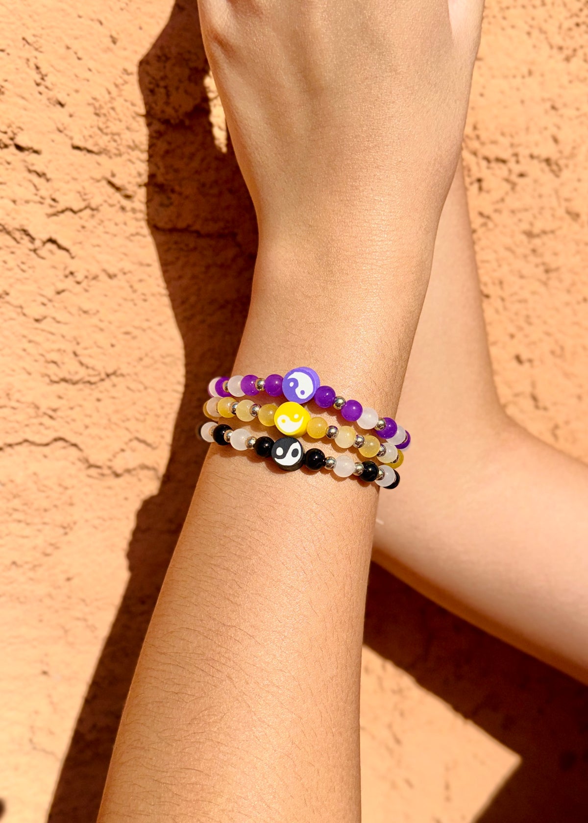 Yin Yang 6 mm—Glass Beaded Bracelet