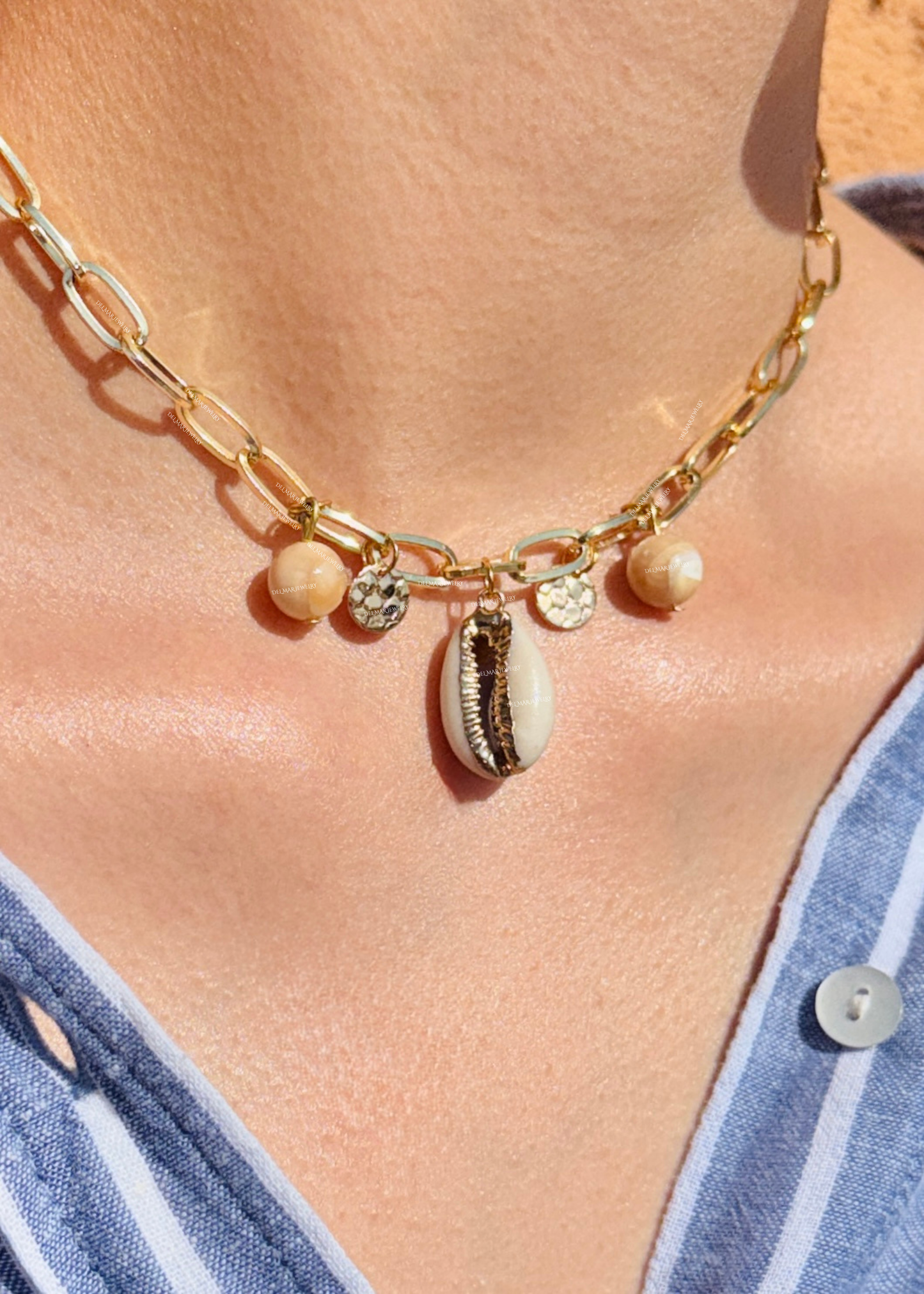 Golden Sea Crowie Chained Necklace