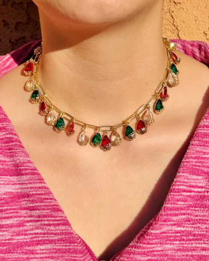 Elegancy Chained Crystal Teardrop Necklace