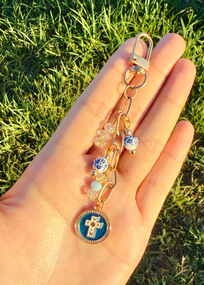 Victorian Romantic—Cross Keychain