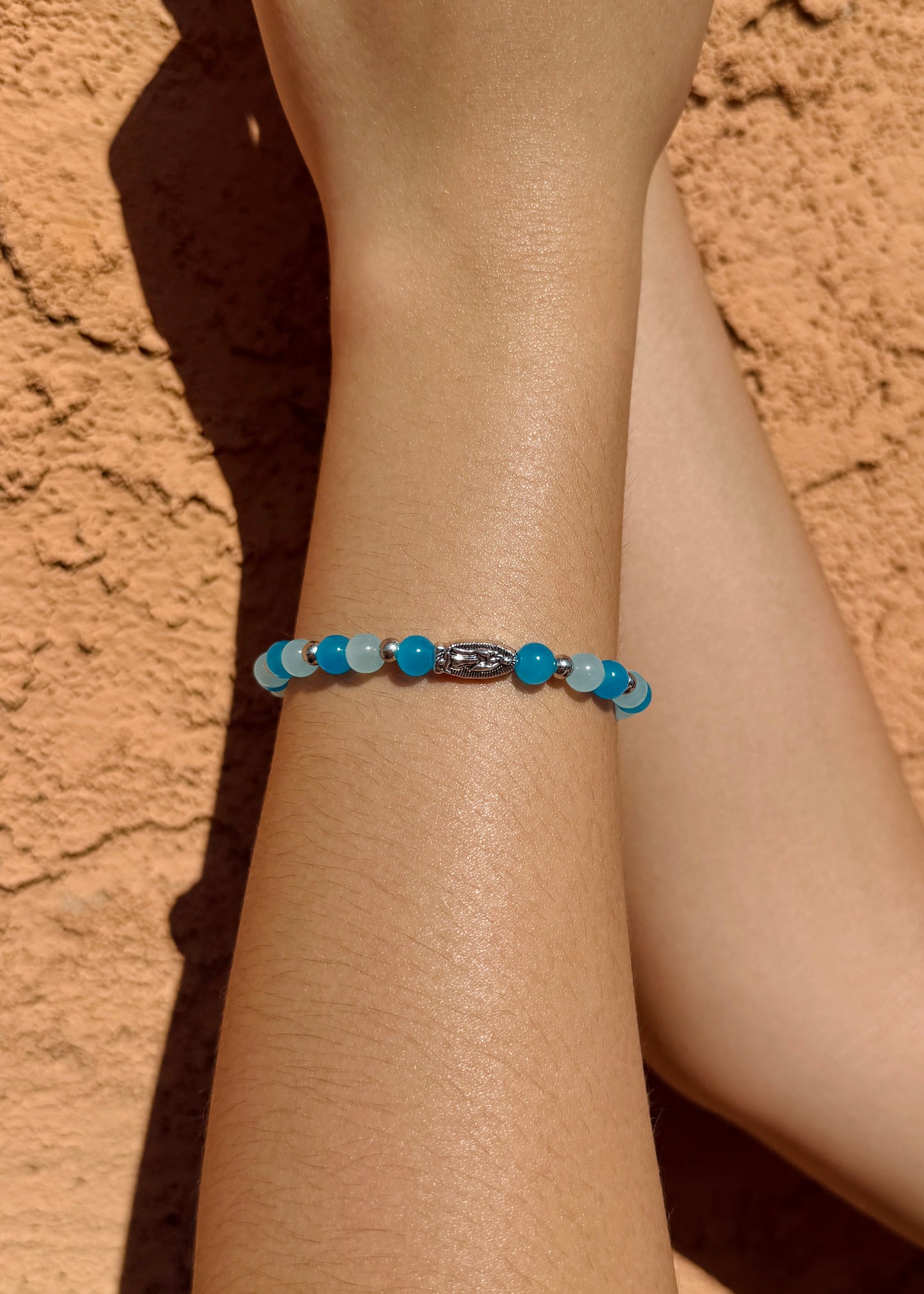 Summer de Virgin—6 mm Virgin de Guadalupe Glass Beaded Bracelet