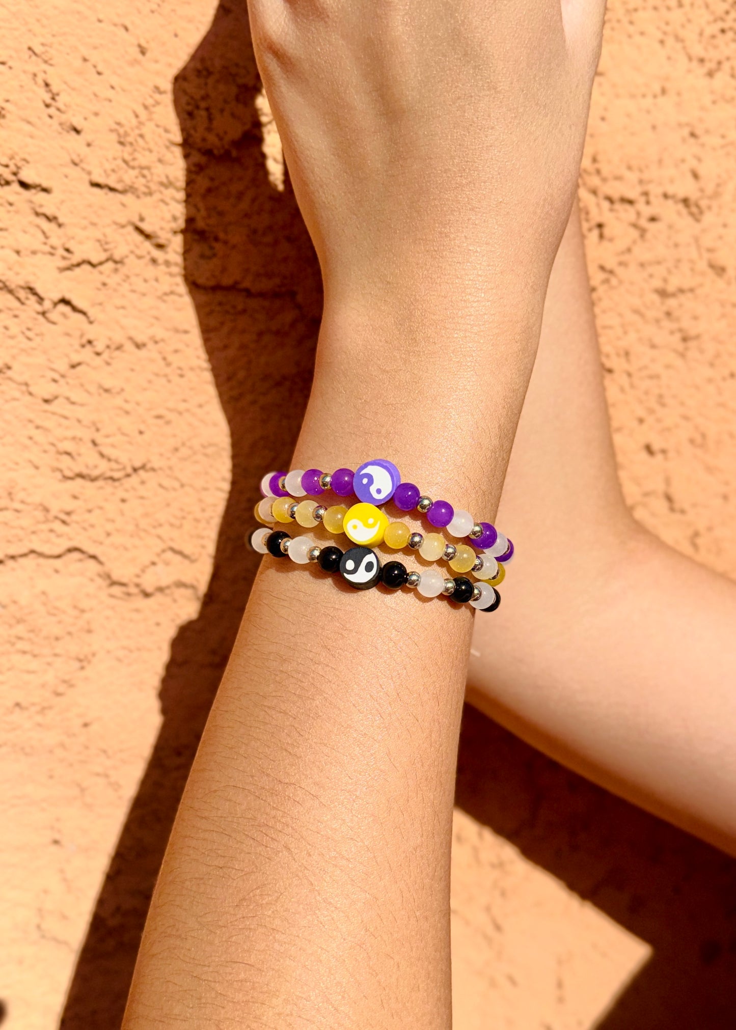 Yin Yang 6 mm—Glass Beaded Bracelet