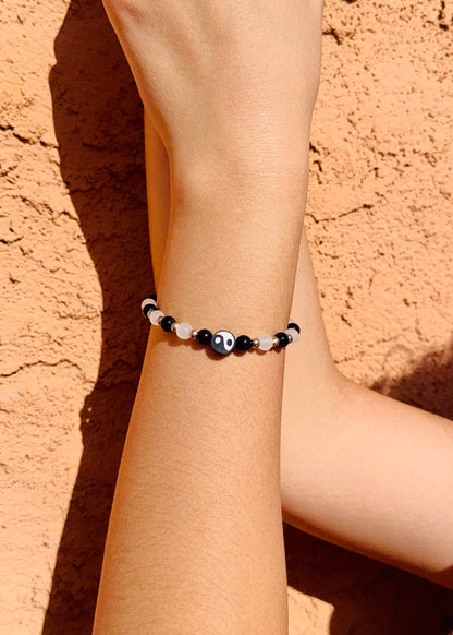 Yin Yang 6 mm—Glass Beaded Bracelet