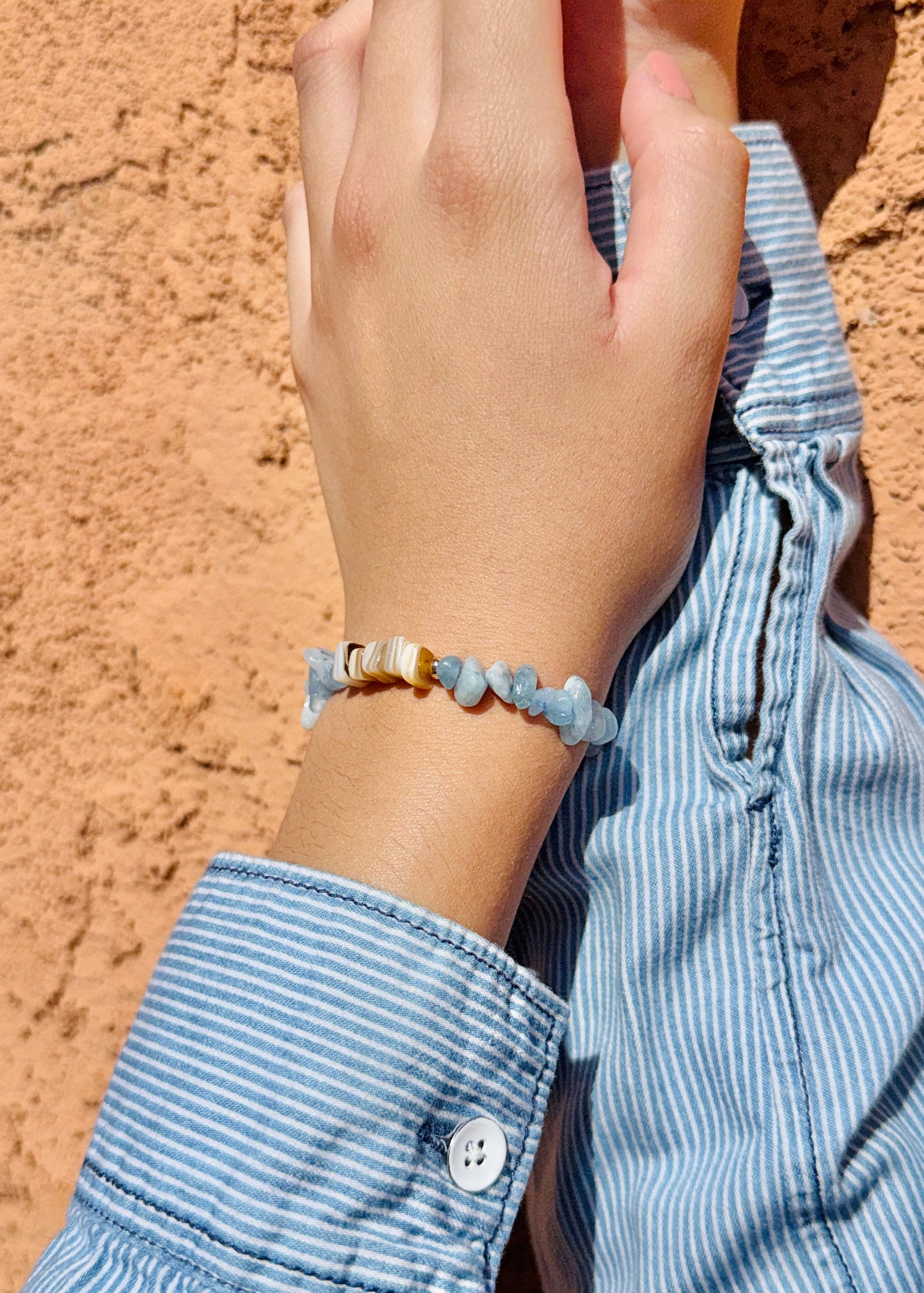 Mother of Pearl & Amazonite Aquamarine Beaded Bracelet