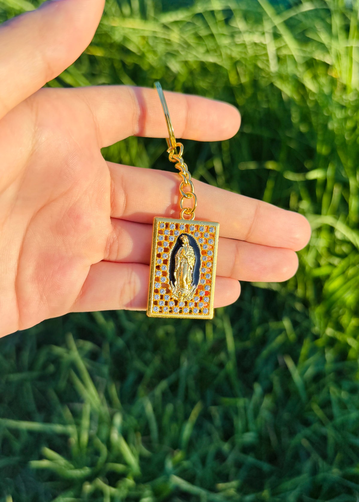 La Virgin de Guadalupe Keychain